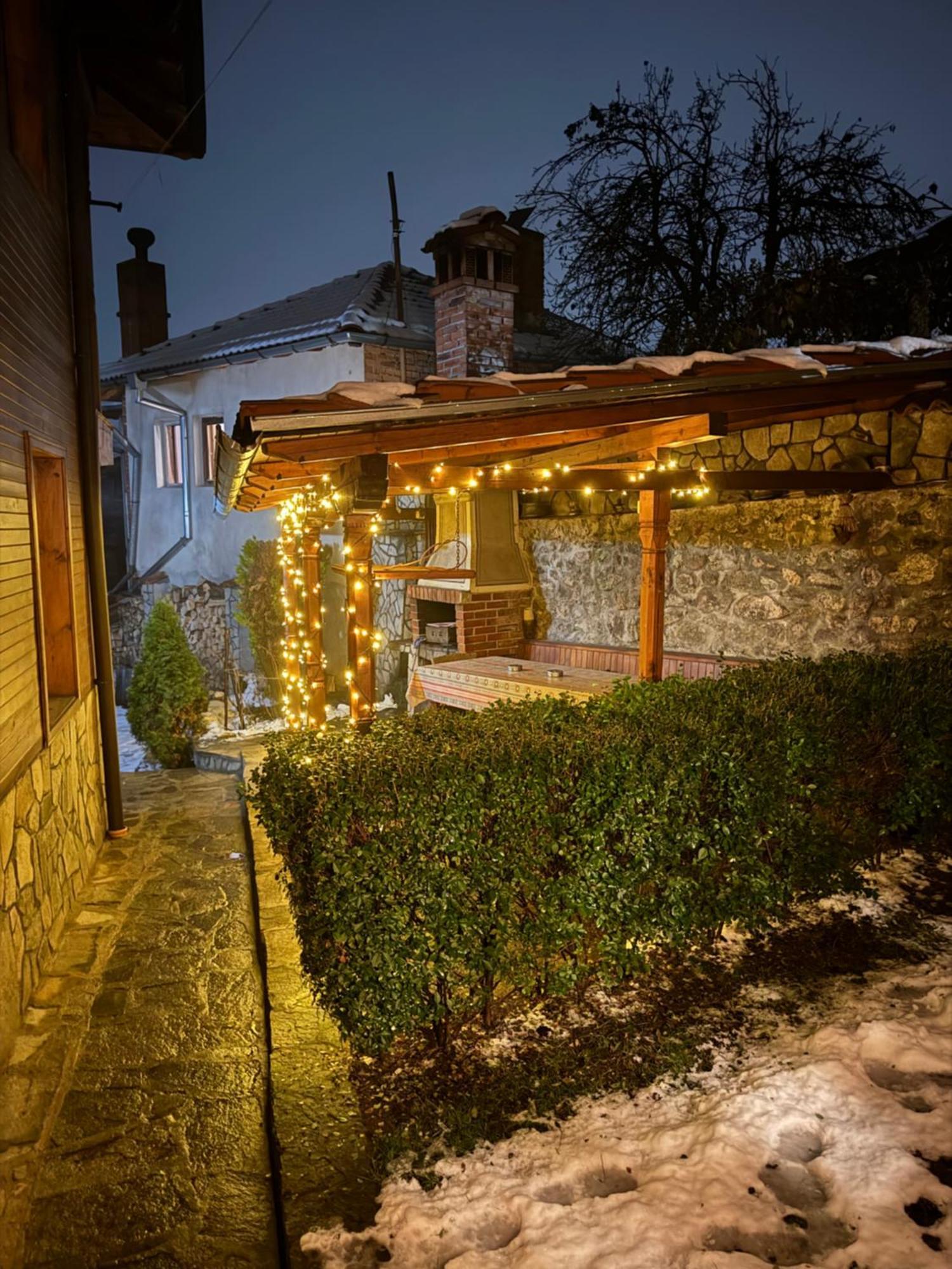 Guest House Roden Dom Koprivchtitsa Extérieur photo